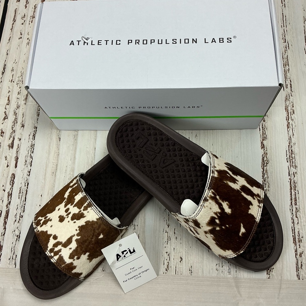 APL Iconic Slide Sandals in Deep Brown and White